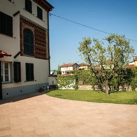 Tipical Tuscany House Near Lucca! Tatil Evi *